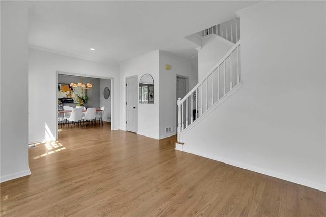 1412 Winterberry Ridge Circle, Woodstock, GA 30189