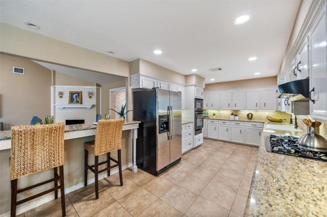 722 Shadowbrook Drive, Spring, TX 77380