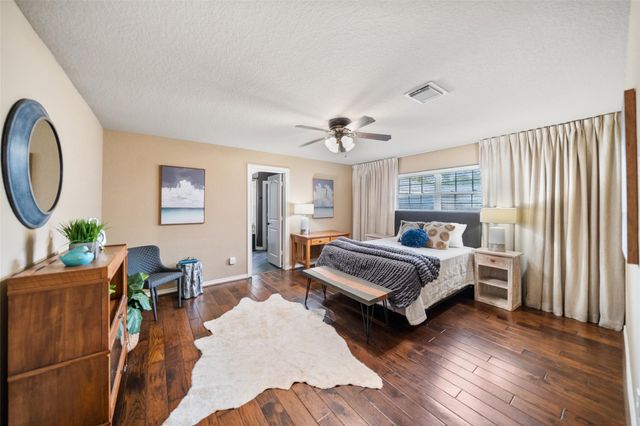 722 Shadowbrook Drive, Spring, TX 77380