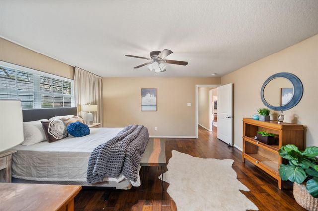 722 Shadowbrook Drive, Spring, TX 77380