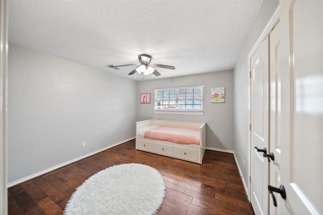 722 Shadowbrook Drive, Spring, TX 77380