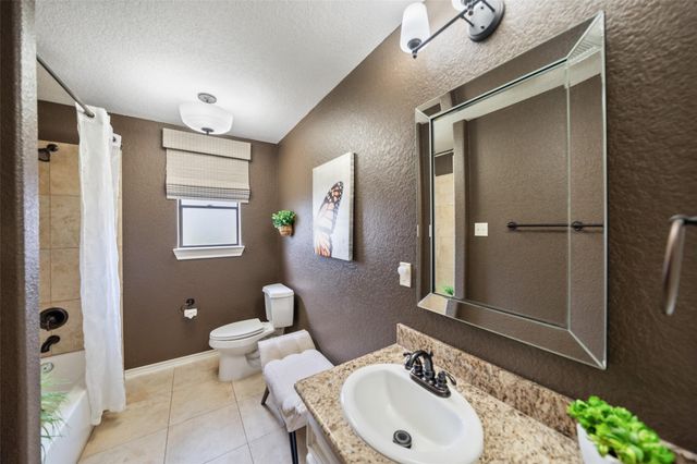 722 Shadowbrook Drive, Spring, TX 77380