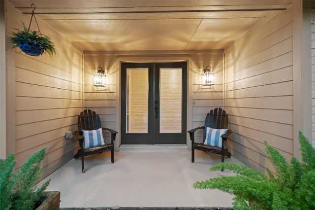 722 Shadowbrook Drive, Spring, TX 77380