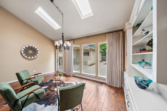 722 Shadowbrook Drive, Spring, TX 77380