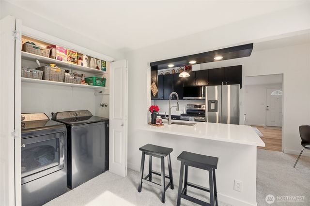 1279 149th Place SE, Bellevue, WA 98007