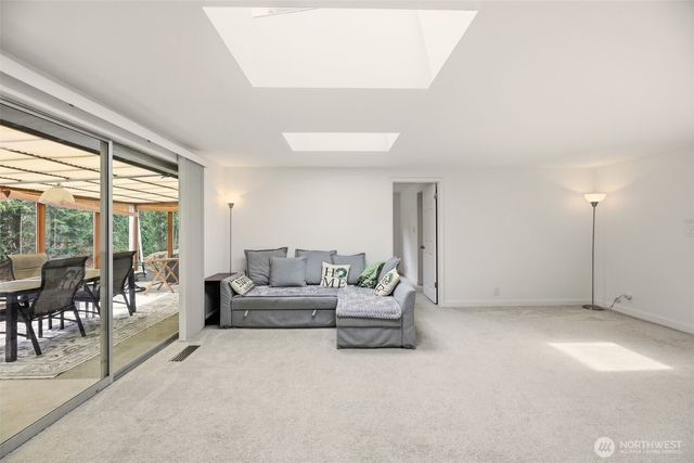 1279 149th Place SE, Bellevue, WA 98007