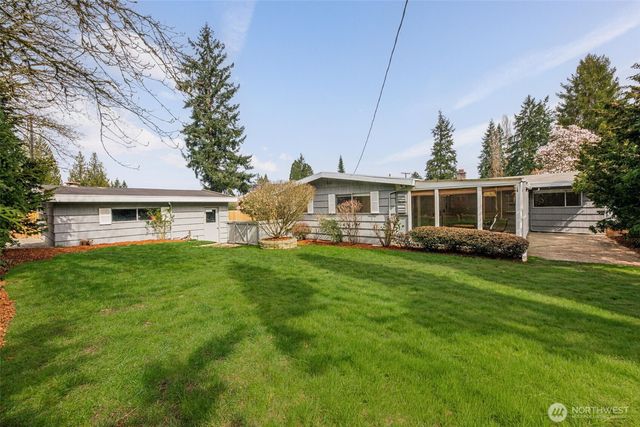 1279 149th Place SE, Bellevue, WA 98007