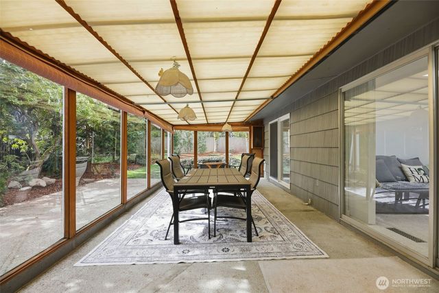 1279 149th Place SE, Bellevue, WA 98007