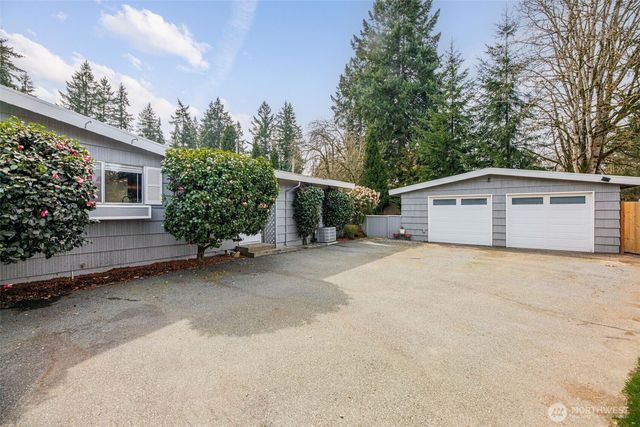 1279 149th Place SE, Bellevue, WA 98007