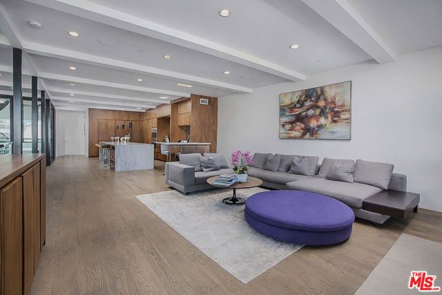 2105 E Balboa Boulevard, Newport Beach, CA 92661