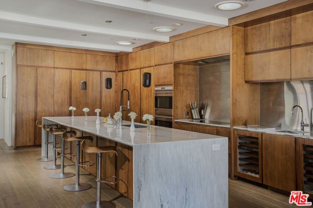 2105 E Balboa Boulevard, Newport Beach, CA 92661