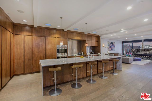 2105 E Balboa Boulevard, Newport Beach, CA 92661