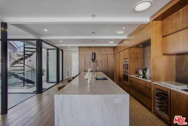 2105 E Balboa Boulevard, Newport Beach, CA 92661