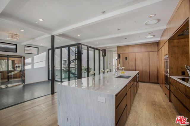 2105 E Balboa Boulevard, Newport Beach, CA 92661