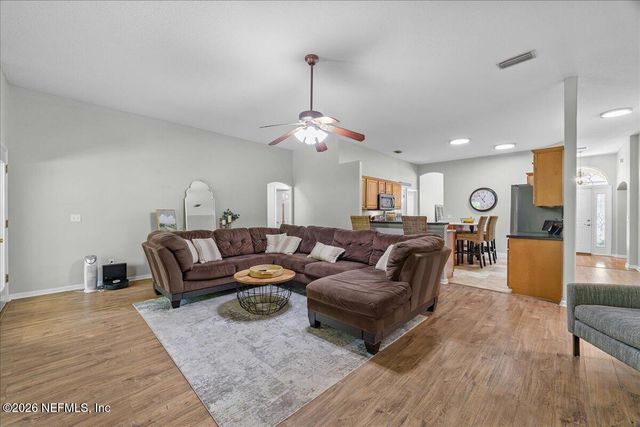 581 MISTY MORNING Court, Jacksonville, FL 32218