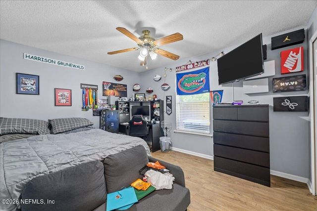 581 MISTY MORNING Court, Jacksonville, FL 32218