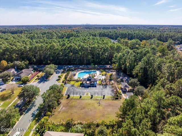 581 MISTY MORNING Court, Jacksonville, FL 32218
