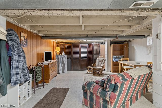 635 Industry Road, Atwater, OH 44201