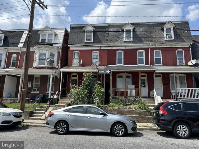 761 W KING ST, York, PA 17403