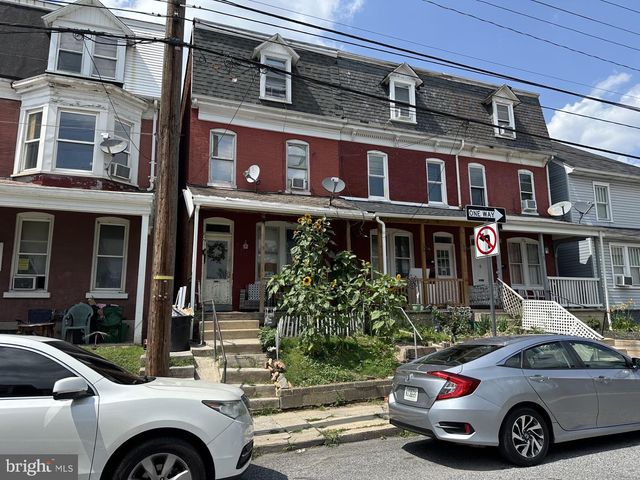 761 W KING ST, York, PA 17403