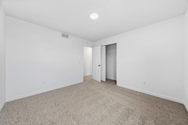 15198 Nutria Street NW, Ramsey, MN 55303