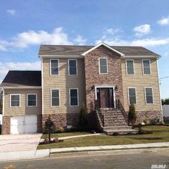 3665 Carrel Boulevard, Oceanside, NY 11572