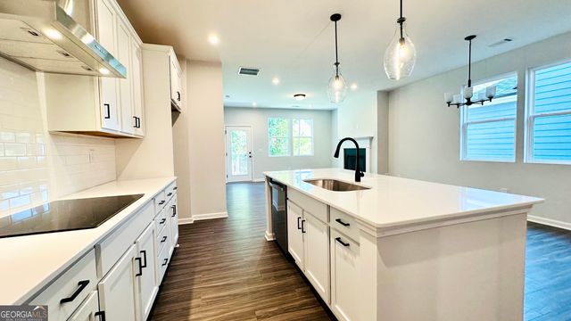 4445 Buttonwood Lane, Lilburn, GA 30047