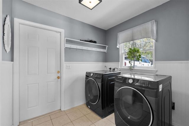 1352 CHARLOTTE STREET, Altamonte Springs, FL 32701