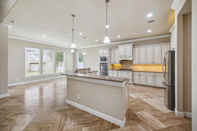 16227 Latticevine, Cypress, TX 77429