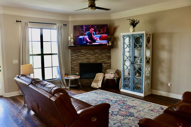 402 Military Rd, Sumrall, MS 39482