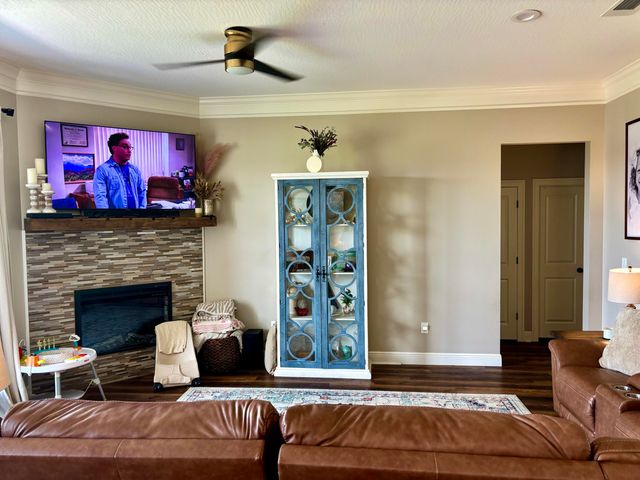 402 Military Rd, Sumrall, MS 39482