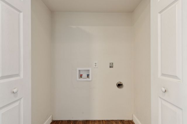 5750 Phoenix Drive 51, Dallas, TX 75231