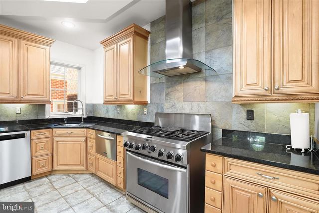 5530 JIM PICKETT RD, Sykesville, MD 21784