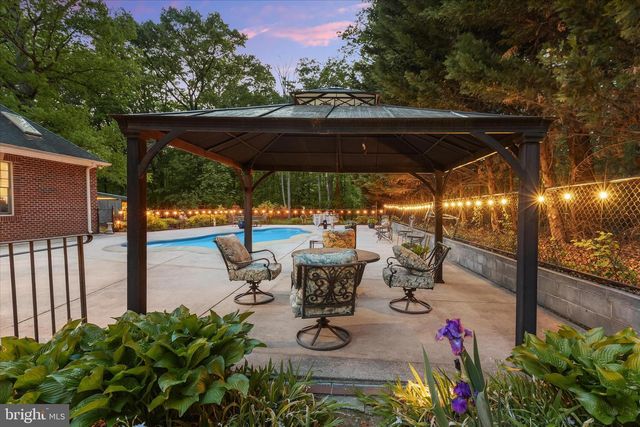 5530 JIM PICKETT RD, Sykesville, MD 21784