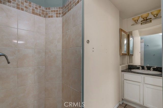 1733 Armacost, Los Angeles, CA 90025