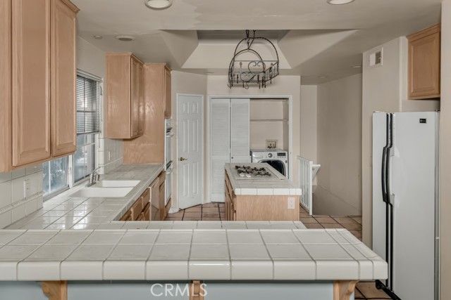 1733 Armacost, Los Angeles, CA 90025