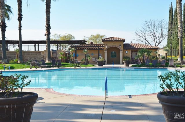 9917 Stockholm Place, Bakersfield, CA 93306