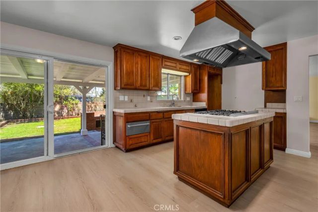 1913 240th, Lomita, CA 90717