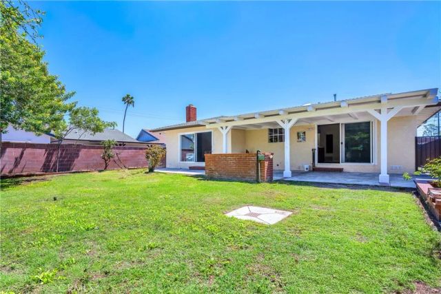 1913 240th, Lomita, CA 90717
