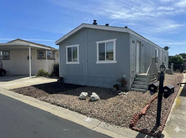 1600 E. Vista Way Space 37, Vista, CA 92084