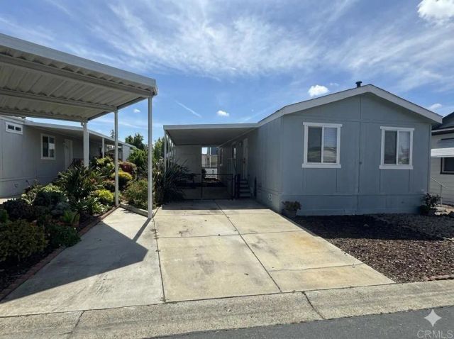 1600 E. Vista Way Space 37, Vista, CA 92084