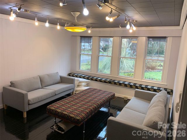 24 Belle Meade Drive, Waynesville, NC 28786