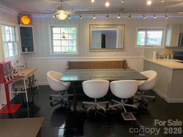 24 Belle Meade Drive, Waynesville, NC 28786