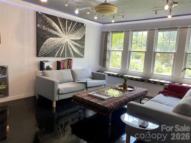 24 Belle Meade Drive, Waynesville, NC 28786