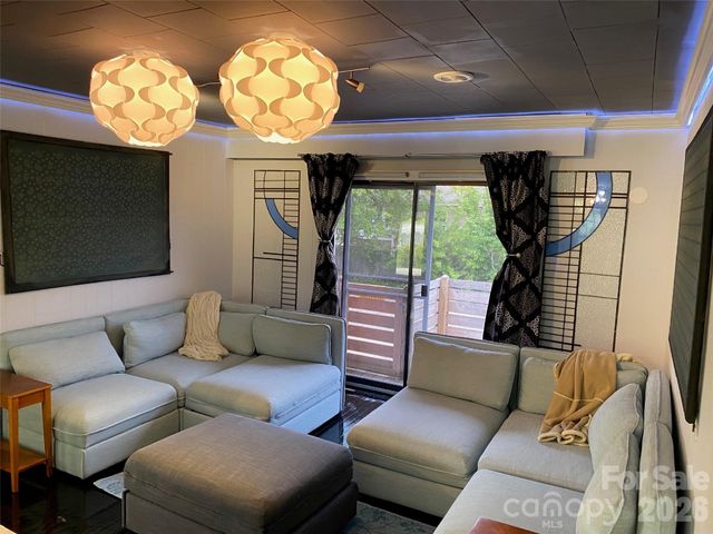 24 Belle Meade Drive, Waynesville, NC 28786