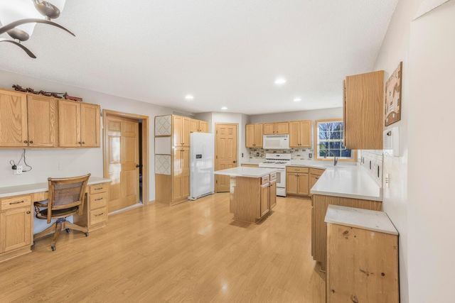 1920 Clearwater Road, Waconia, MN 55387