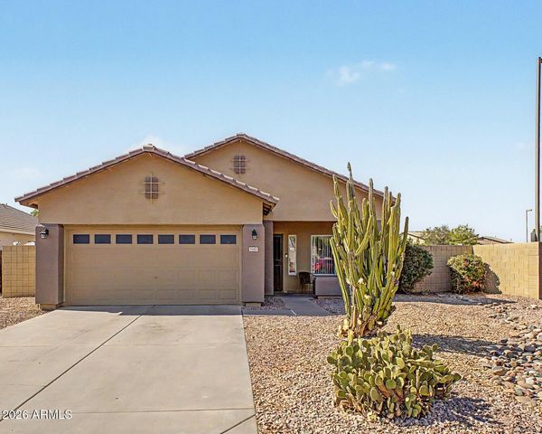 3742 E SANDY Way, Gilbert, AZ 85297