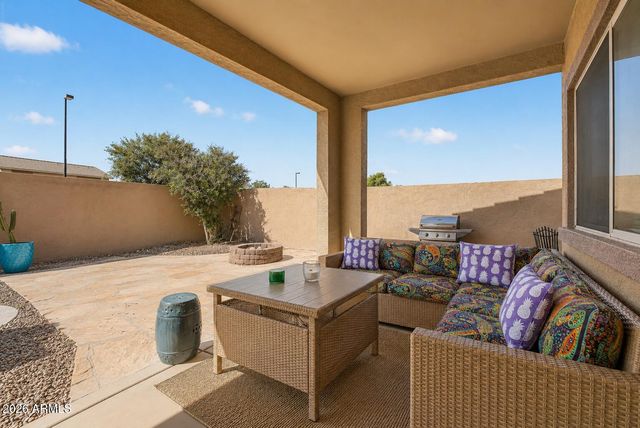 3742 E SANDY Way, Gilbert, AZ 85297