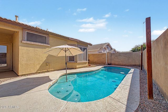 3742 E SANDY Way, Gilbert, AZ 85297