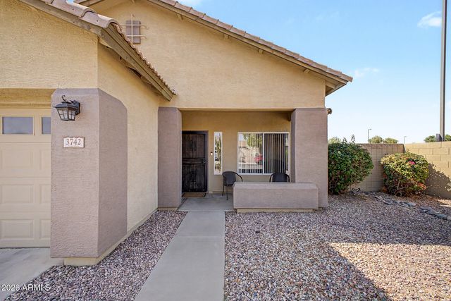 3742 E SANDY Way, Gilbert, AZ 85297
